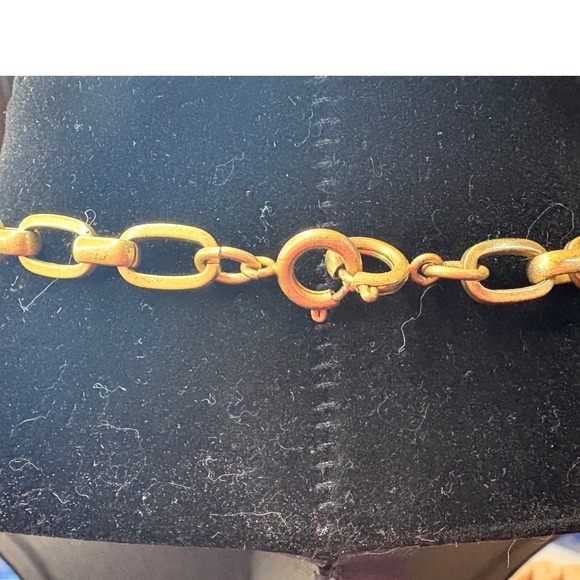 Stella & Dot Gold Tone Statement Necklace Rhinestone Triangle Pendant - Picture 4 of 4